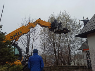 Glocke auf Teleskoplader